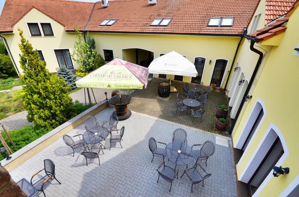 Penzion Siesta Valtice Exterior photo